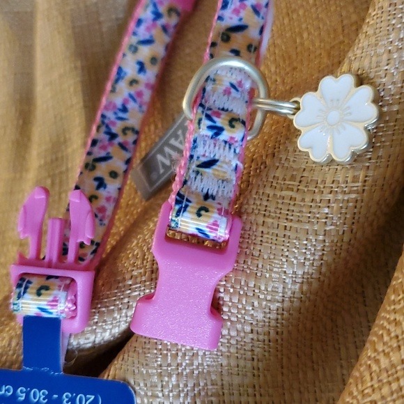 Cat Collar - Picture 4 of 5